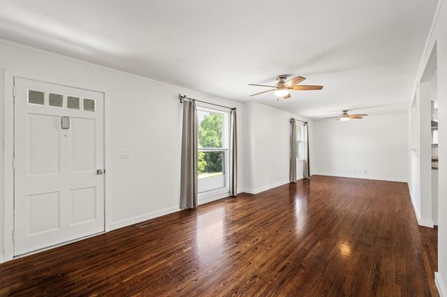 2219 Dearborn Dr, Nashville, TN 37214