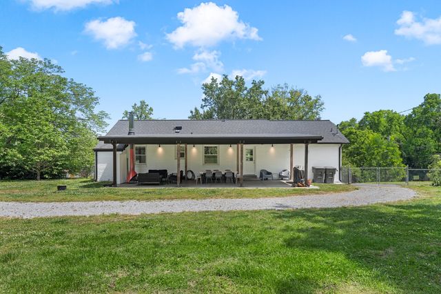 2219 Dearborn Dr, Nashville, TN 37214