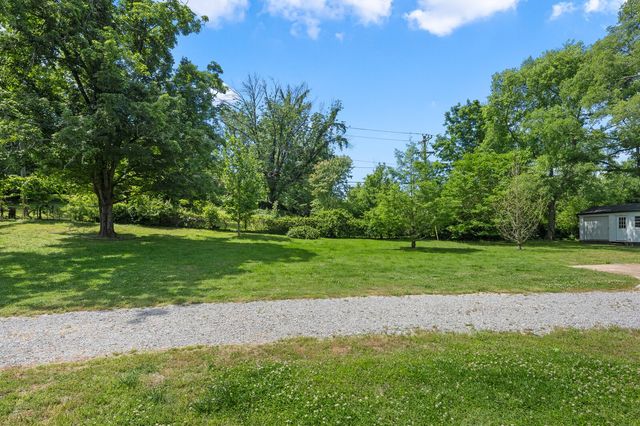 2219 Dearborn Dr, Nashville, TN 37214