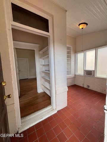 1931 Arizona Avenue A, El Paso, TX 79902
