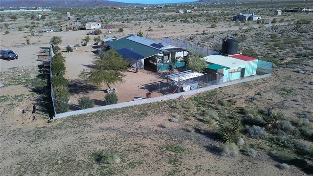7610 6th Street, Dolan Springs, AZ 86441