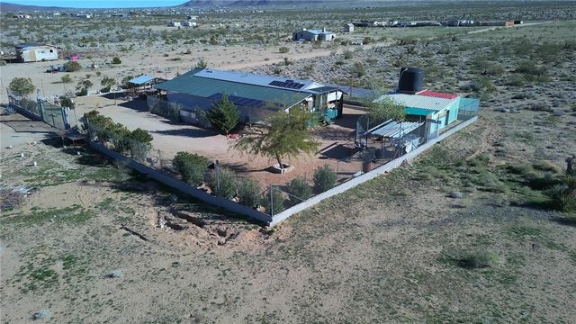 7610 6th Street, Dolan Springs, AZ 86441