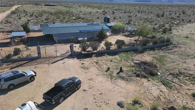 7610 6th Street, Dolan Springs, AZ 86441