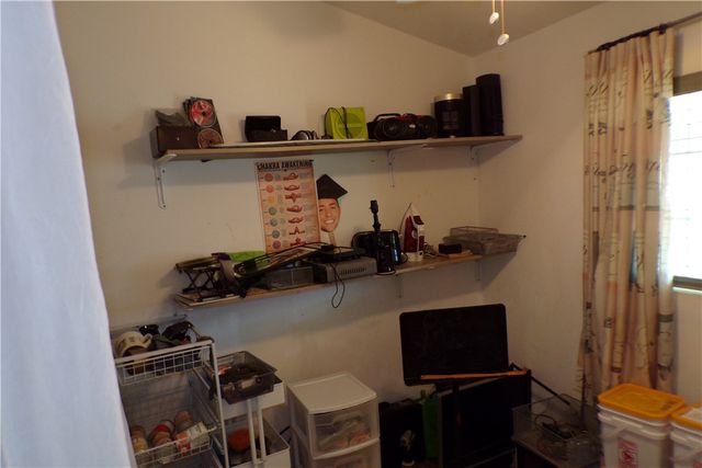 7610 6th Street, Dolan Springs, AZ 86441