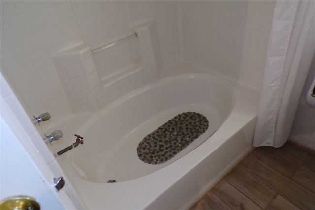 7610 6th Street, Dolan Springs, AZ 86441