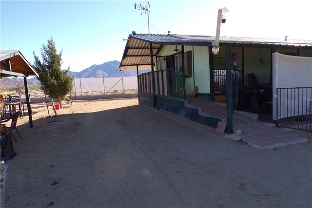 7610 6th Street, Dolan Springs, AZ 86441