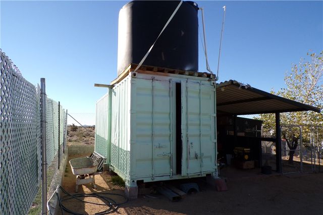 7610 6th Street, Dolan Springs, AZ 86441