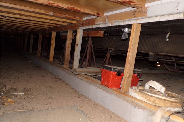 7610 6th Street, Dolan Springs, AZ 86441