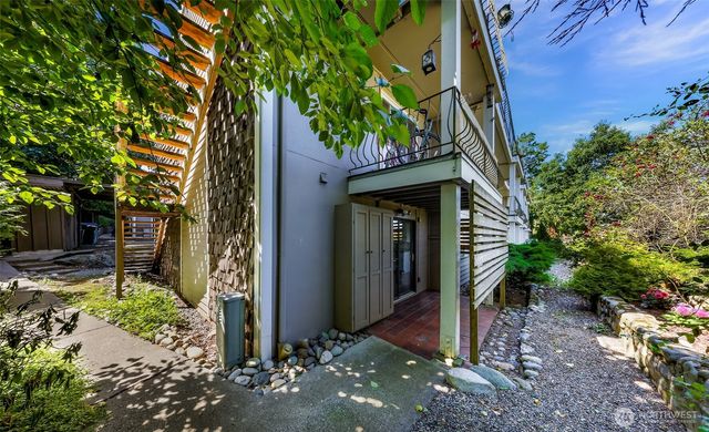 1362 Orleans Street, Bellingham, WA 98229