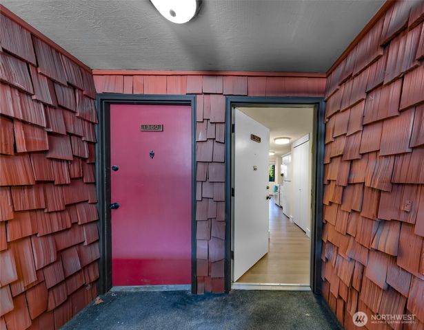 1362 Orleans Street, Bellingham, WA 98229