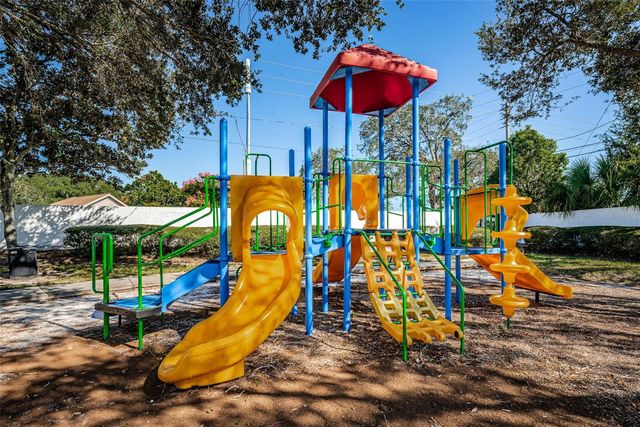 3304 HAVILAND COURT 103, Palm Harbor, FL 34684