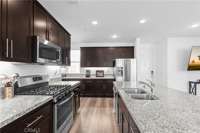 921 Bluebell, Beaumont, CA 92223