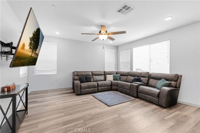921 Bluebell, Beaumont, CA 92223