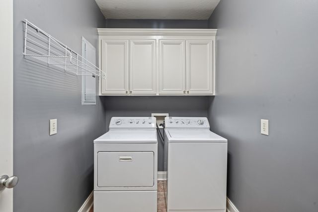 24 Fleur De Lis, Hattiesburg, MS 39402