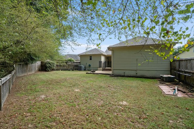 24 Fleur De Lis, Hattiesburg, MS 39402
