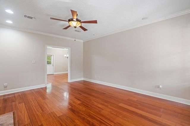 24 Fleur De Lis, Hattiesburg, MS 39402