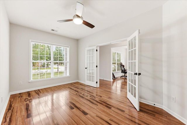 8485 Middle River Way, North Charleston, SC 29420
