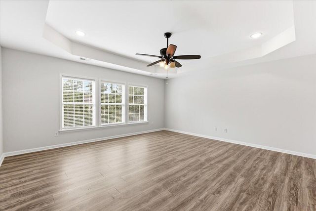 8485 Middle River Way, North Charleston, SC 29420