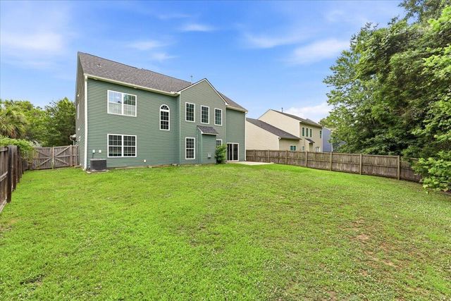 8485 Middle River Way, North Charleston, SC 29420