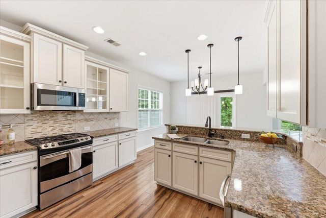 8485 Middle River Way, North Charleston, SC 29420