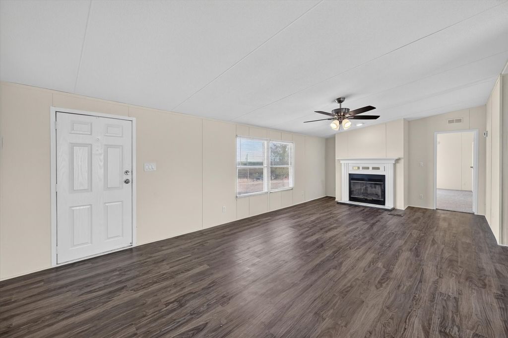 246 Private Road 4443, Rhome, TX 76078 — photo 4
