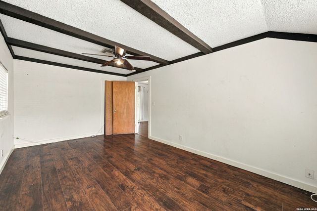 5703 Seacomber Pl, San Antonio, TX 78242