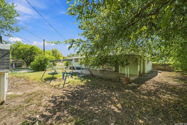 5703 Seacomber Pl, San Antonio, TX 78242