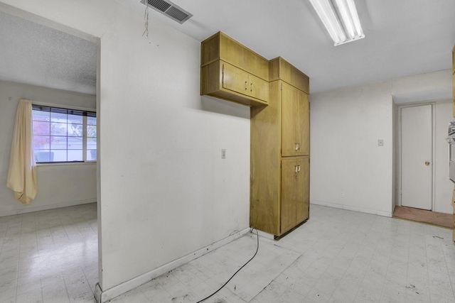 8734 Hermosa Court, Stockton, CA 95210