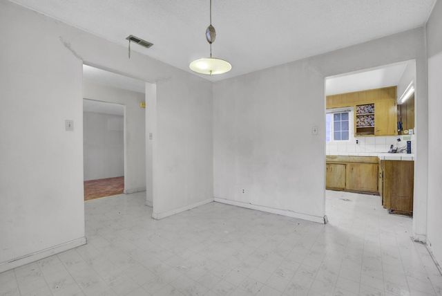 8734 Hermosa Court, Stockton, CA 95210