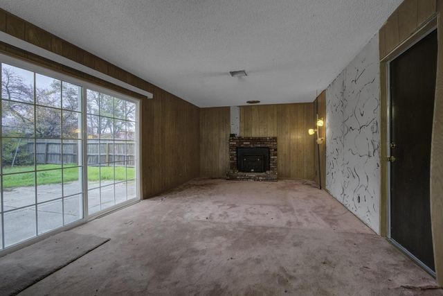 8734 Hermosa Court, Stockton, CA 95210