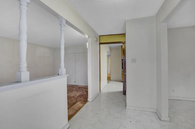 8734 Hermosa Court, Stockton, CA 95210