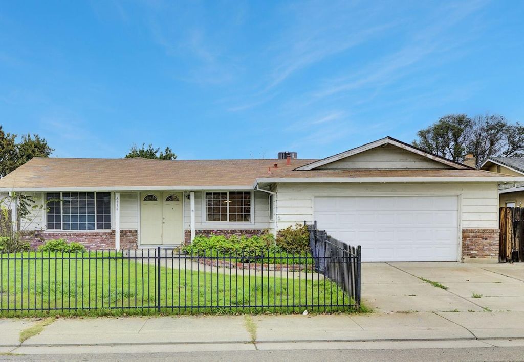 8734 Hermosa Court, Stockton, CA 95210