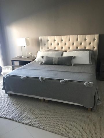 15811 Collins Ave 803, Sunny Isles Beach, FL 33160