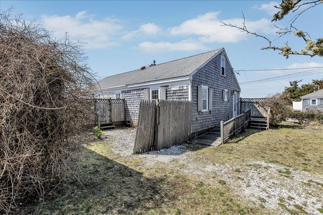 22 Southwinds Circle, Centerville, MA 02632
