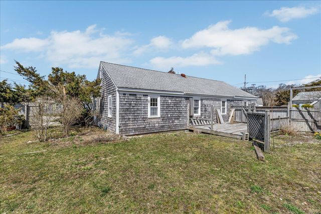 22 Southwinds Circle, Centerville, MA 02632