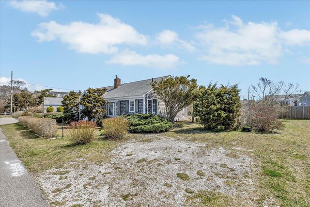 22 Southwinds Circle, Centerville, MA 02632