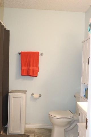 913 7th ST, Lexington, TX 78947