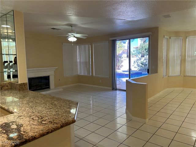 2920 Sunstone Street, Las Vegas, NV 89128