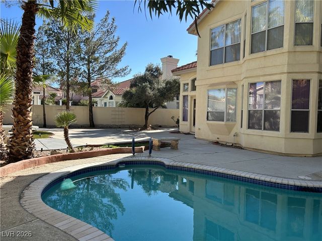 2920 Sunstone Street, Las Vegas, NV 89128