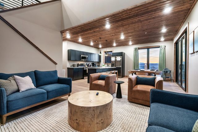 514 New Venture Way, Sevierville, TN 37876