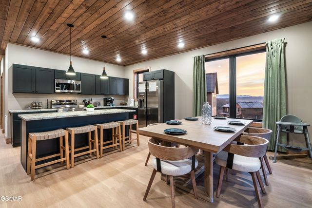 514 New Venture Way, Sevierville, TN 37876