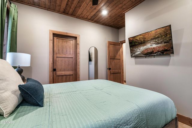 514 New Venture Way, Sevierville, TN 37876