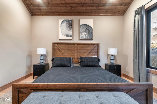 514 New Venture Way, Sevierville, TN 37876