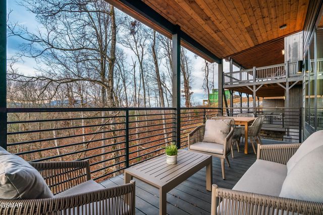 514 New Venture Way, Sevierville, TN 37876