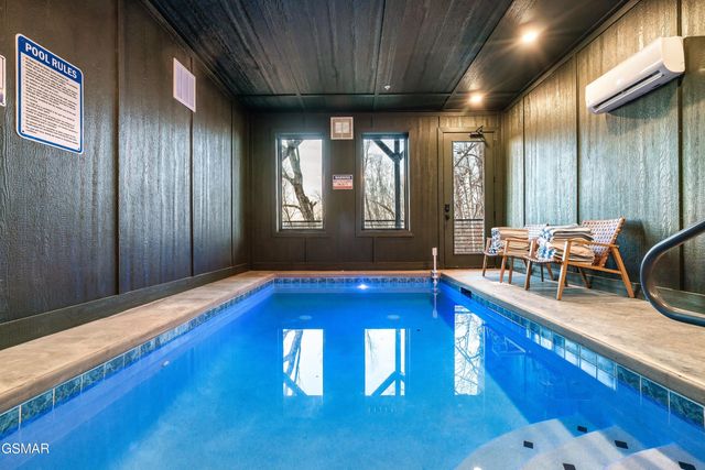 514 New Venture Way, Sevierville, TN 37876