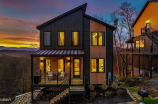 514 New Venture Way, Sevierville, TN 37876