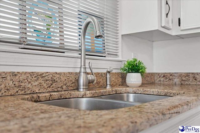 3828 Breckridge Circle, Florence, SC 29505