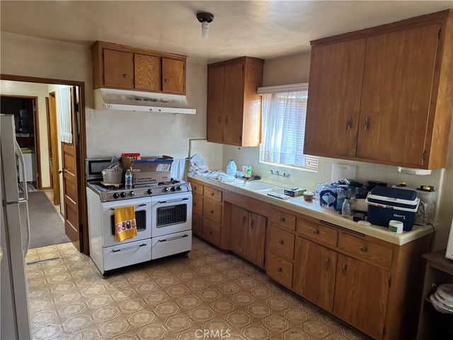 4015 Hubbard, Los Angeles, CA 90023