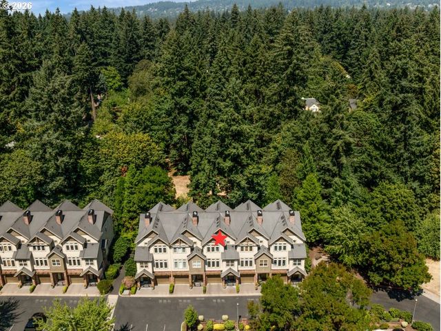 5055 W SUNSET Dr, Lake Oswego, OR 97035