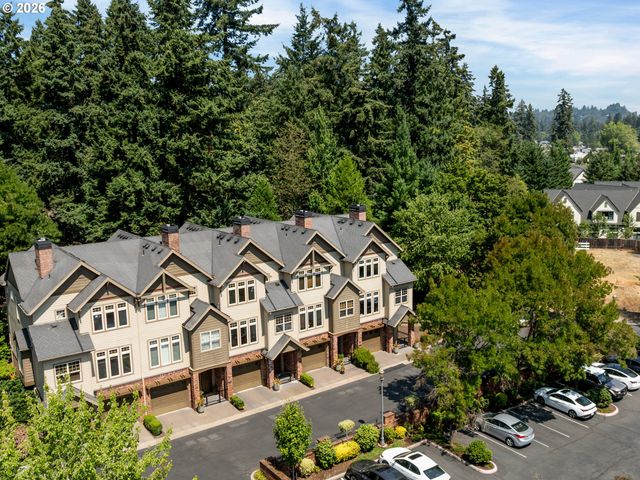 5055 W SUNSET Dr, Lake Oswego, OR 97035